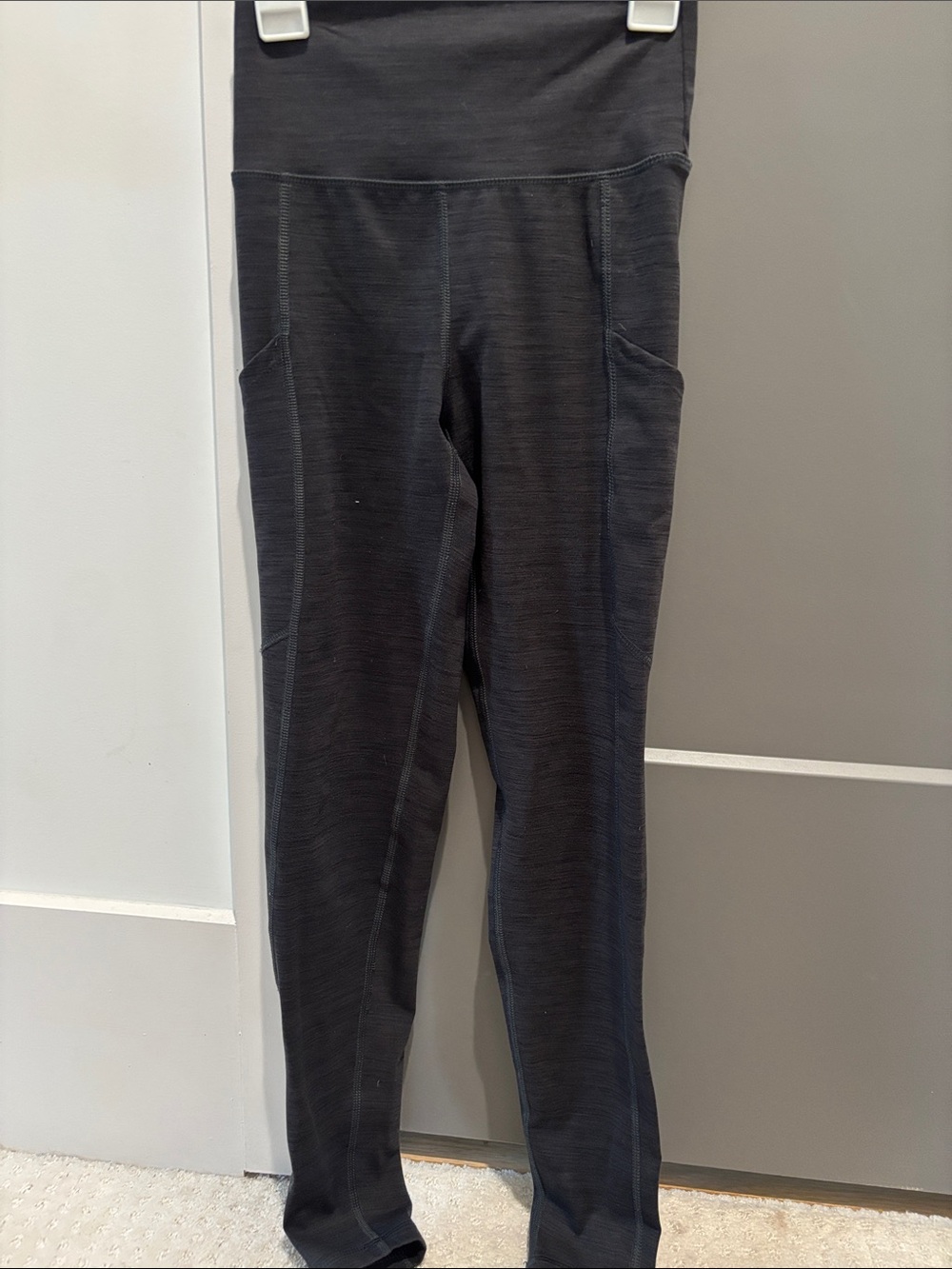 Women’s American Eagle High-Waist Black Active Leggings